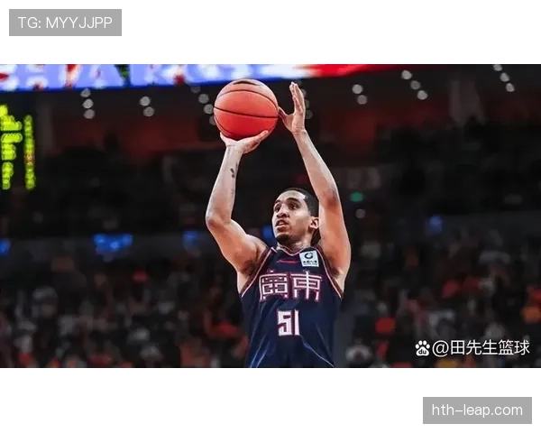 卡斯尔突破拉开与队友差距，提升球队关键时刻攻击力